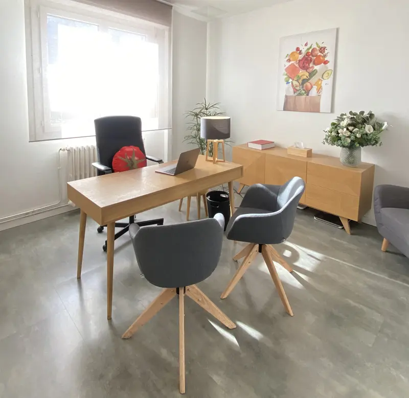 Photo cabinet au Bouscat Adeline Collet docteure en pharmacie et diététicienne nutritionniste à Bordeaux